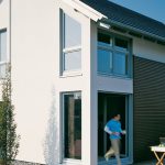 2-kampa-fertighaus-moderner-stil-modell-oslo-holzverschalung-stadthaus-2-